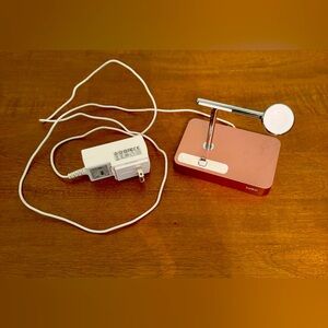 Pink Charge Dock for iPhone and iwatch